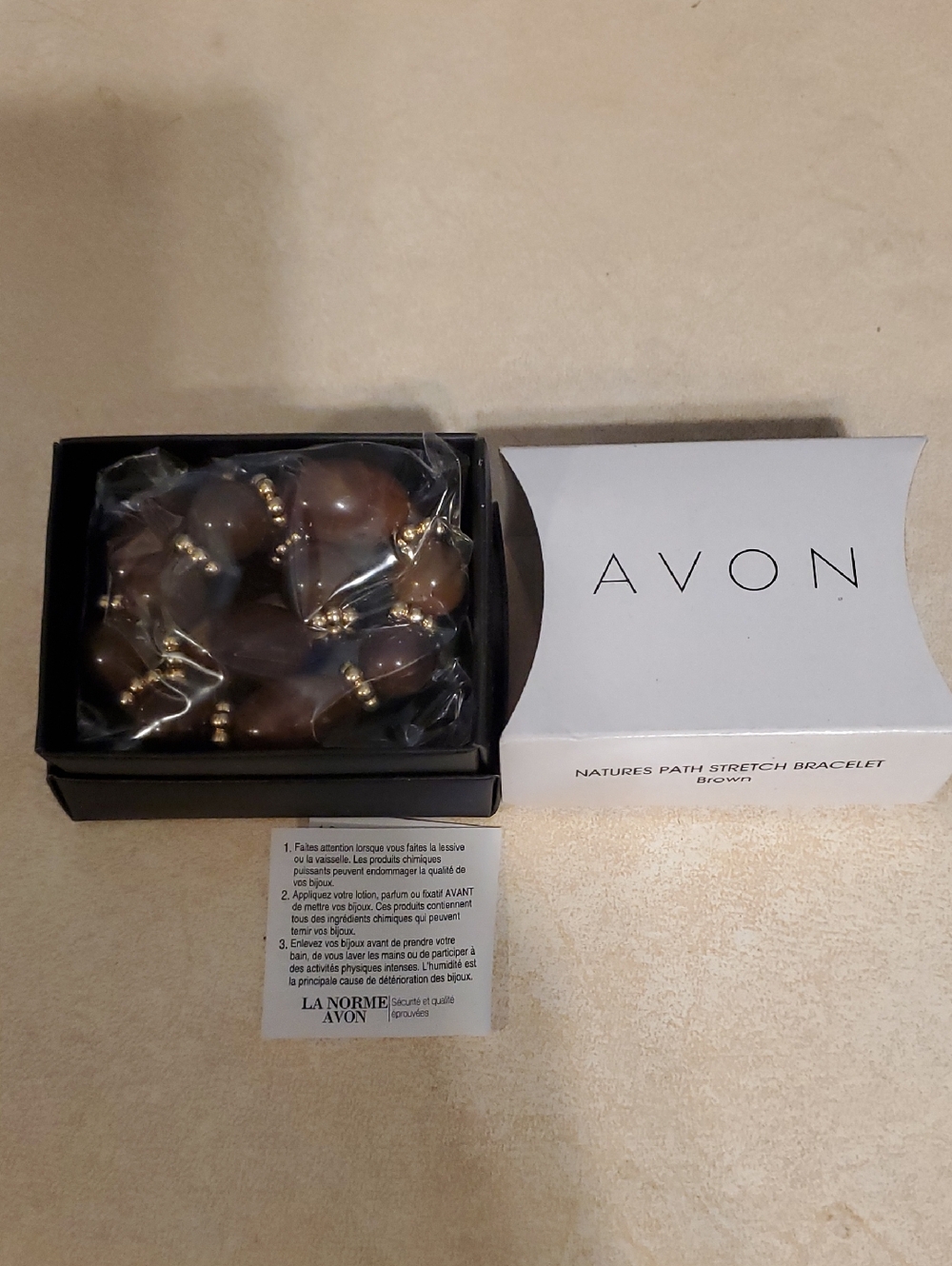 AVON Brown and Gold Beaded Stretch Bracelet